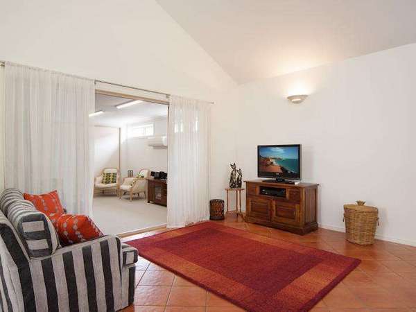 32 Butterfly Close, Mount Sheridan - Thumbnail 5