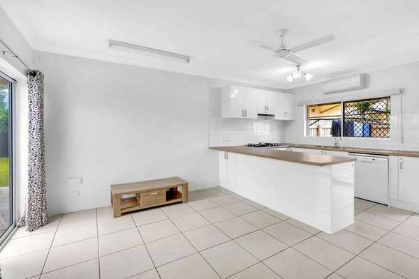 1/438 Mulgrave Road, Earlville - Thumbnail 3
