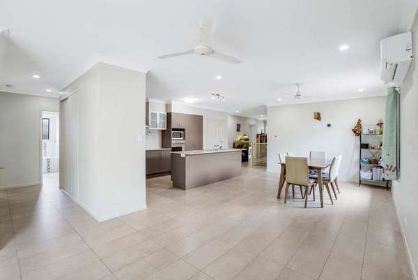 109 Irene Street, Mooroobool - Thumbnail 6
