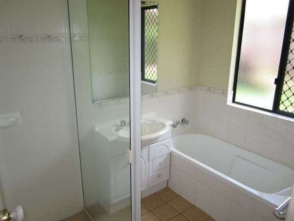 15 Pascoe Close, Mount Sheridan - Thumbnail 7