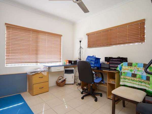 24 Roma Close, Mount Sheridan - Thumbnail 7