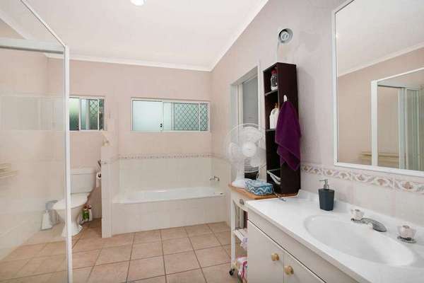 30 Butterfly Close, Mount Sheridan - Thumbnail 7