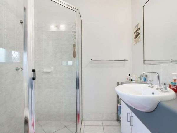 49 Monsoon Terrace, Mount Sheridan - Thumbnail 8