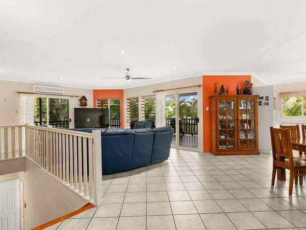 35 Timberlea Drive, Bentley Park - Thumbnail 6