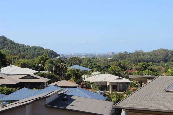 8 Whitewood Close, Mount Sheridan - Thumbnail 6
