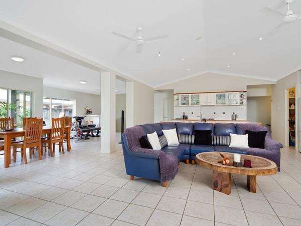 15 Archer Close, Mount Sheridan - Thumbnail 4