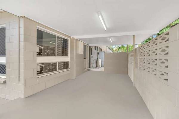 1 Perkins Street, Manoora - Thumbnail 7
