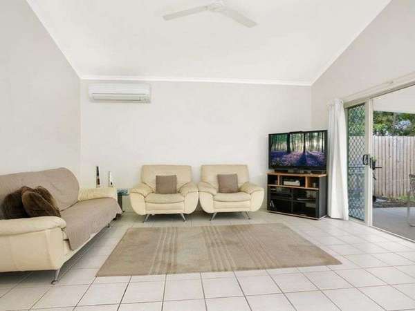 8 Scarlet Close, Mount Sheridan - Thumbnail 3