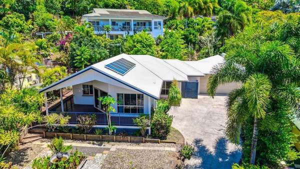 81 Callum Street, Mooroobool - Thumbnail 2