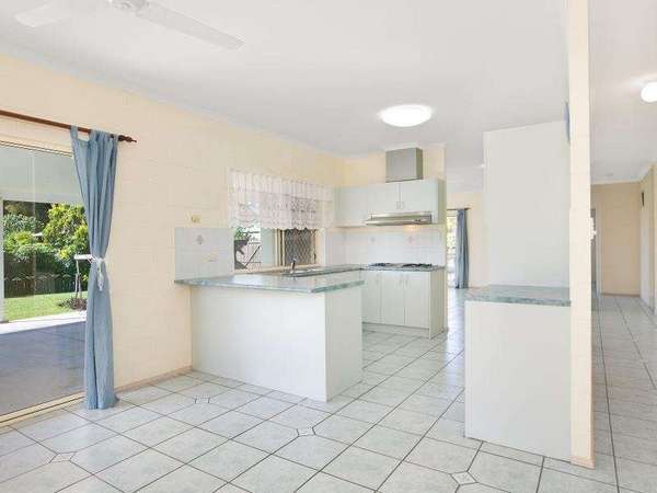 2 Scout Court, Mount Sheridan - Thumbnail 6