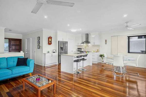 9 Boombil Close, Mount Sheridan - Thumbnail 6