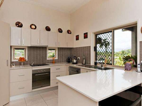 1 Boombil Close, Mount Sheridan - Thumbnail 2