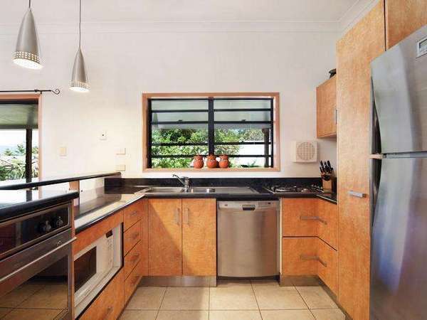 12 Archer Close, Mount Sheridan - Thumbnail 3