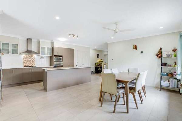 109 Irene Street, Mooroobool - Thumbnail 7