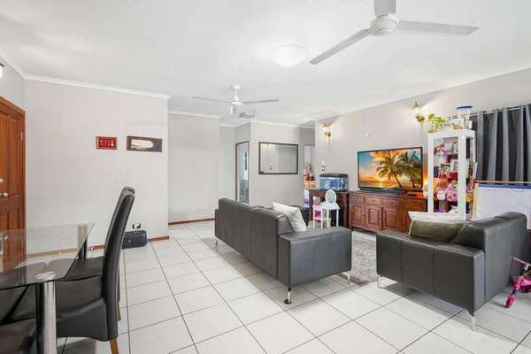 17 Harlequin Street, White Rock - Thumbnail 5