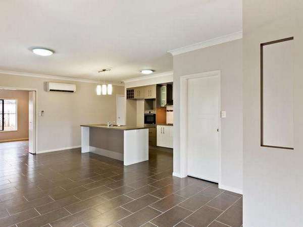 81 Monsoon Terrace, Mount Sheridan - Thumbnail 3