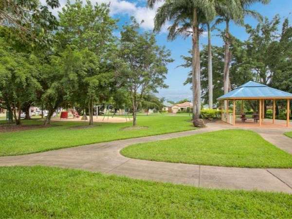 7 Blueberry Close, Mount Sheridan - Thumbnail 4