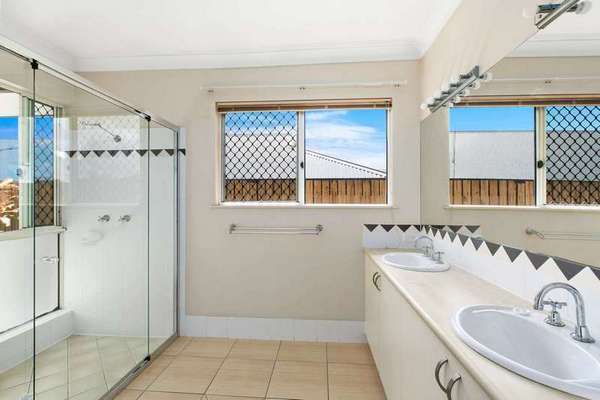 10 Bromley Close, Mount Sheridan - Thumbnail 5