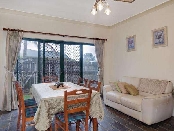12 Kensington Close, Mount Sheridan - Thumbnail 7