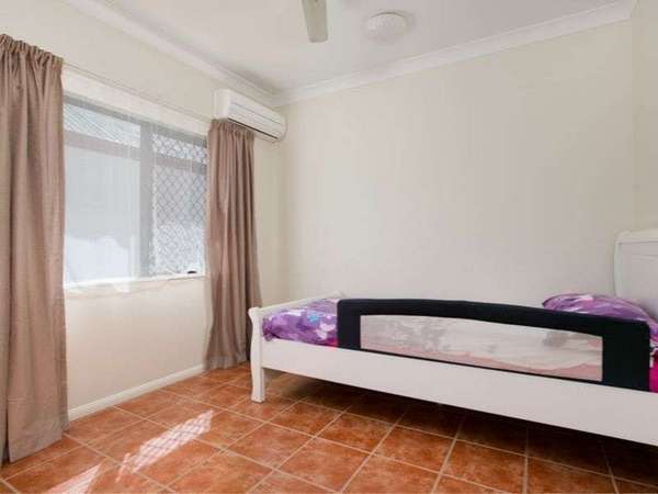 20 Butterfly Close, Mount Sheridan - Thumbnail 6