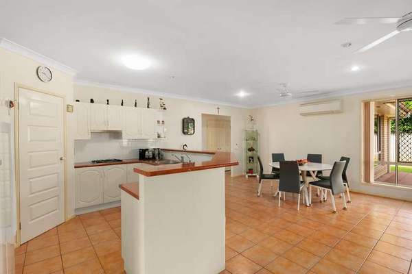 13 Mentana Close, Mount Sheridan - Thumbnail 2