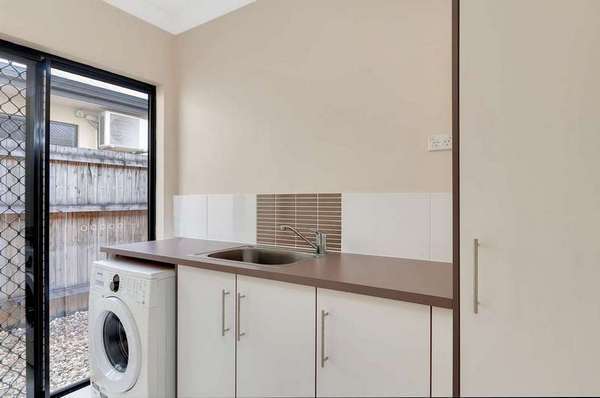 33 Booyong Drive, Mount Sheridan - Thumbnail 6
