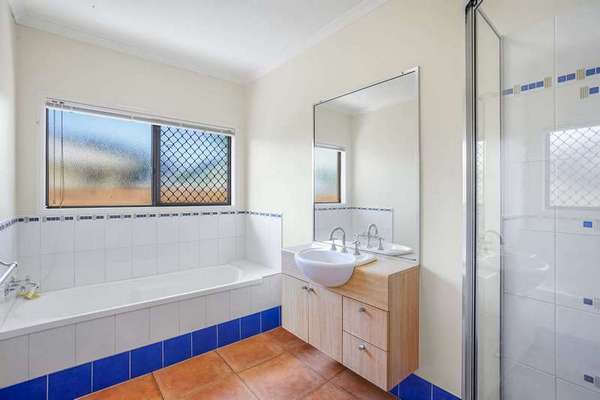 70 Tiffany Street, White Rock - Thumbnail 7
