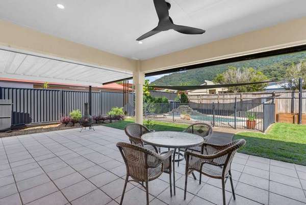 15 Lakefield Street, Mount Sheridan - Thumbnail 3