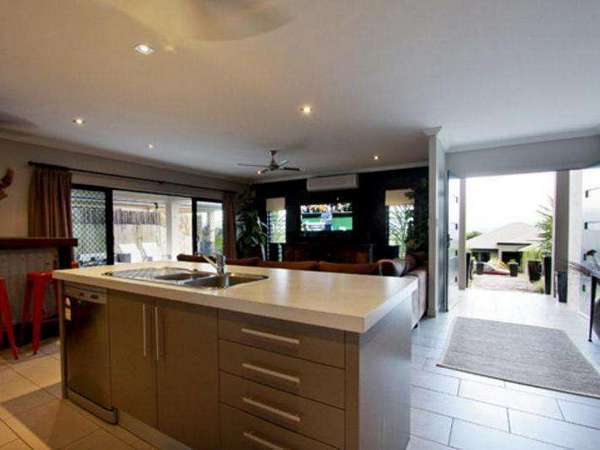 11 Alderman Street, Mount Sheridan - Thumbnail 5