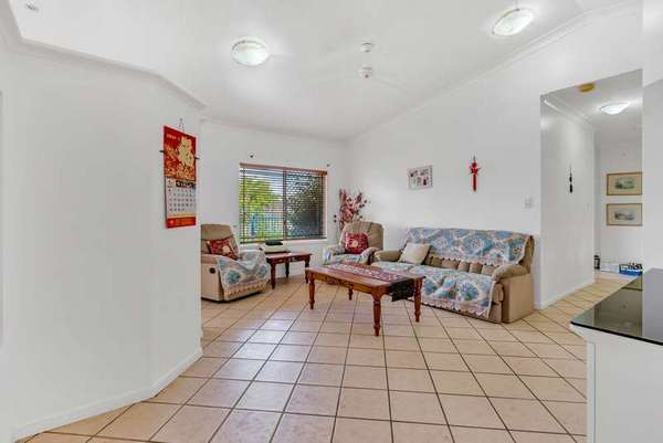 2 Holroyd Court, Mount Sheridan - Thumbnail 5