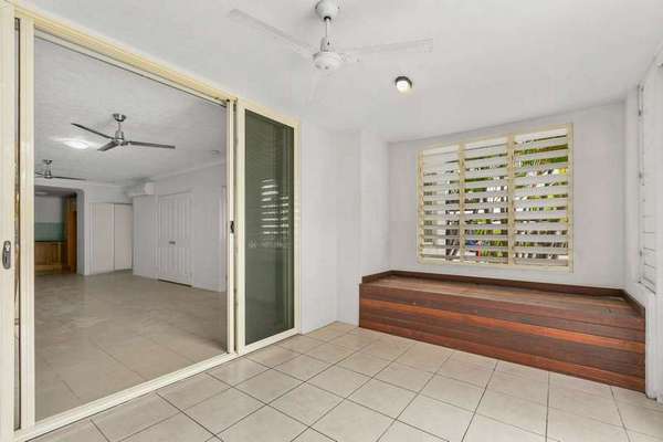 2/164-172 Spence Street, Bungalow - Thumbnail 4
