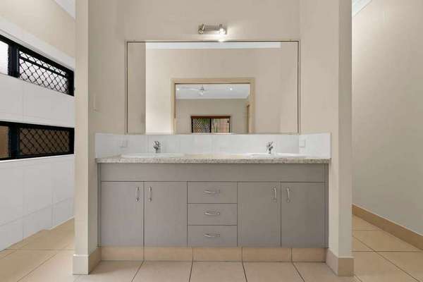 3 Racemosa Street, Mount Sheridan - Thumbnail 7