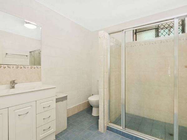 4/24 Girralong Street, Woree - Thumbnail 7