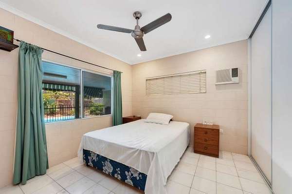 42 Golden Grove Drive, Bentley Park - Thumbnail 5