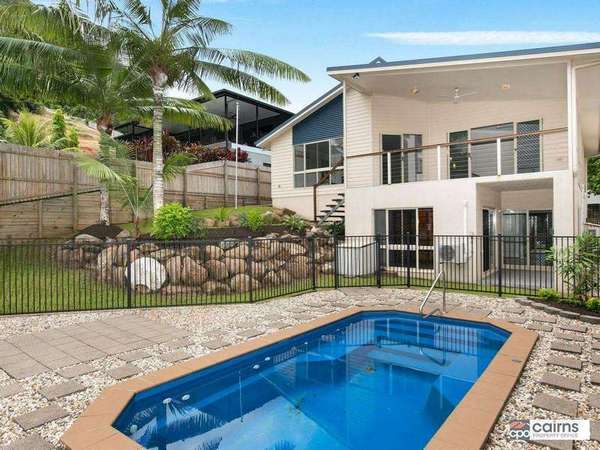 13 Claridge Close, Mount Sheridan - Thumbnail 2