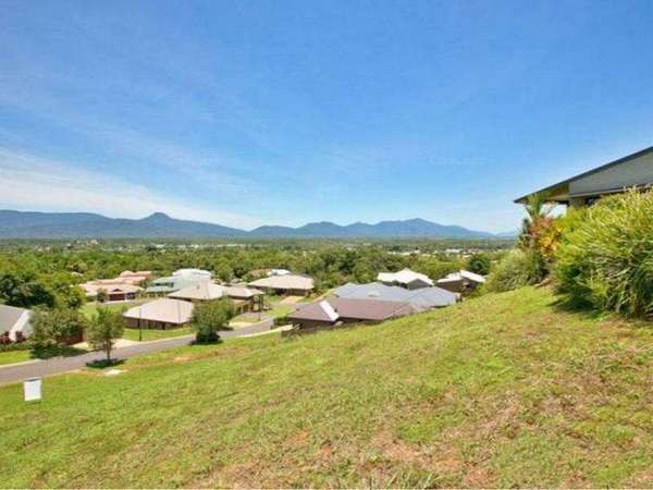 8 Keswick Close, Mount Sheridan - Thumbnail 3