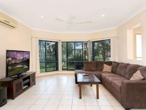 14 Rosella Close, Mount Sheridan - Thumbnail 3