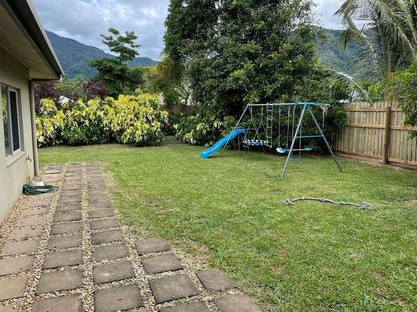 168 Timberlea Drive, Bentley Park - Thumbnail 5