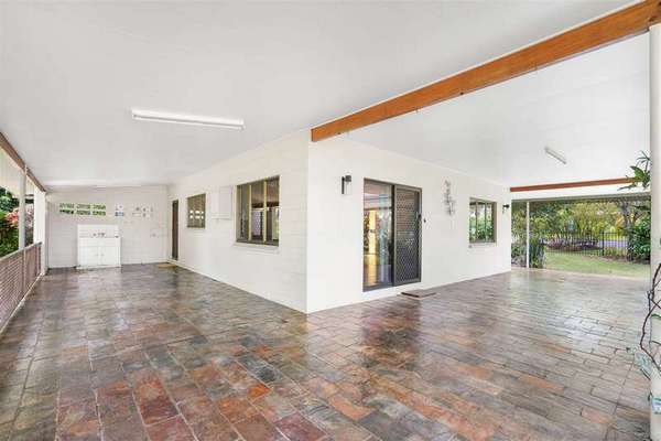 63 Foster Road, Mount Sheridan - Thumbnail 4