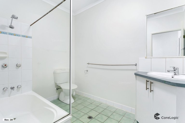13/36 SPRINGFIELD CRESENT, Manoora - Thumbnail 7
