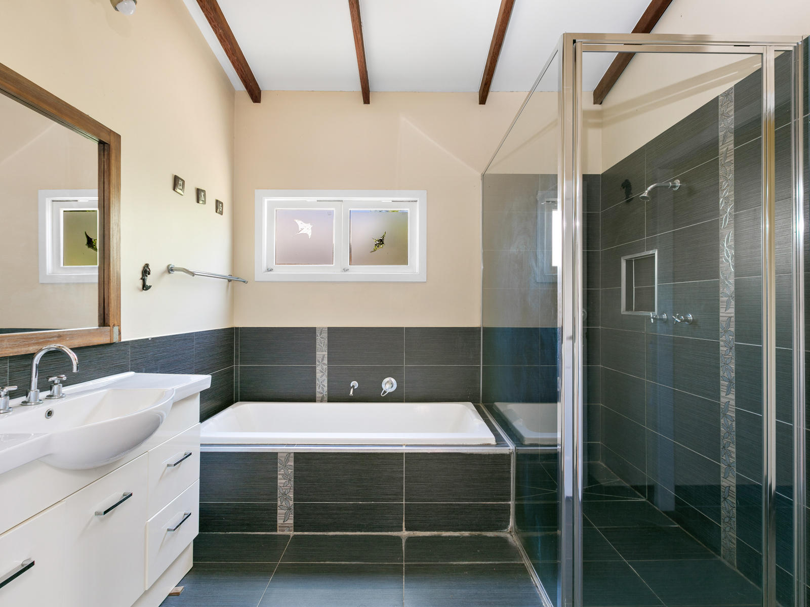 20 DALTON STREET, Bungalow - Thumbnail 7