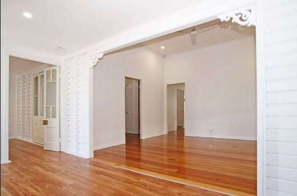 30 Scott St, Parramatta Park - Thumbnail 4
