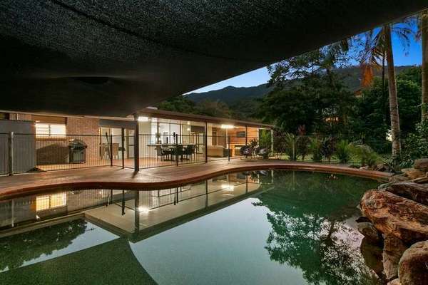 164 Harvey Road, Redlynch - Thumbnail 2