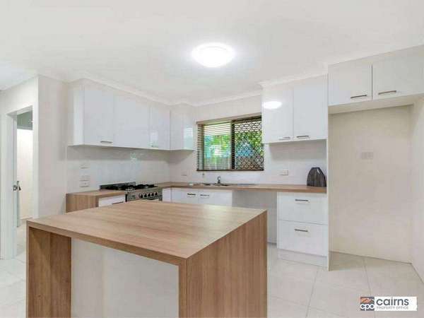 28-30 Old Smithfield Rd, Freshwater - Thumbnail 7