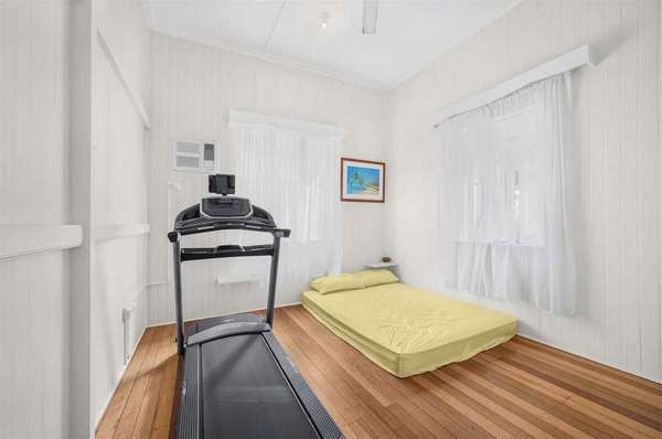 56 Gatton St, Parramatta Park - Thumbnail 6