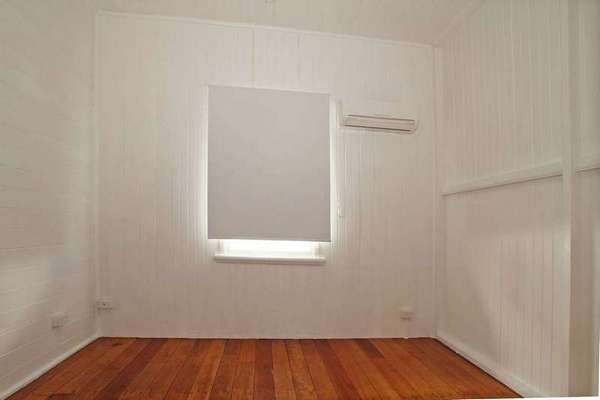 30 Scott St, Parramatta Park - Thumbnail 7