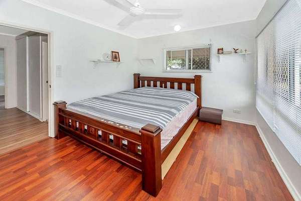 1/3-5 Tenni St, Redlynch - Thumbnail 2