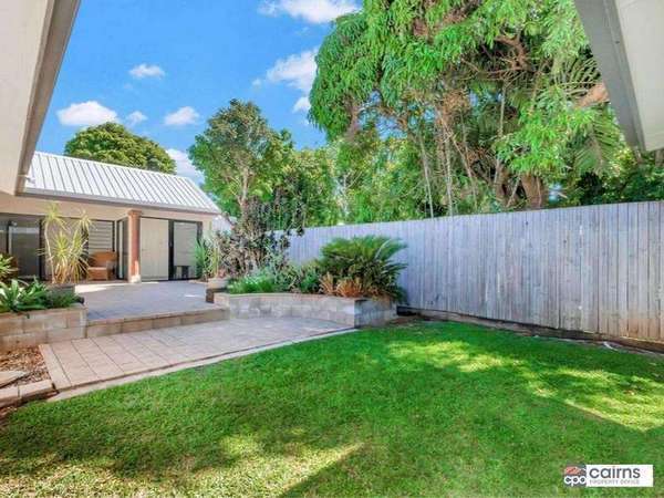 28-30 Old Smithfield Rd, Freshwater - Thumbnail 4
