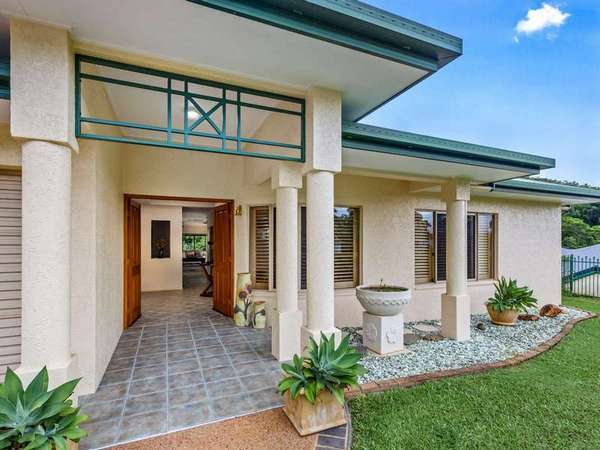 54 Falcon St, Bayview Heights - Thumbnail 2