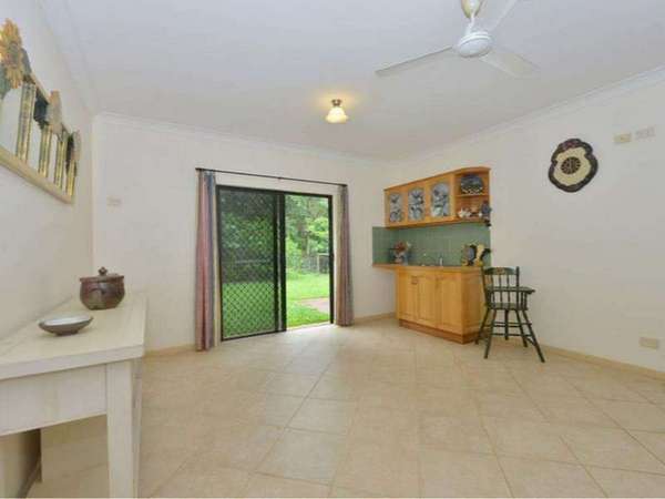 30 Chirio Dr, Redlynch - Thumbnail 8